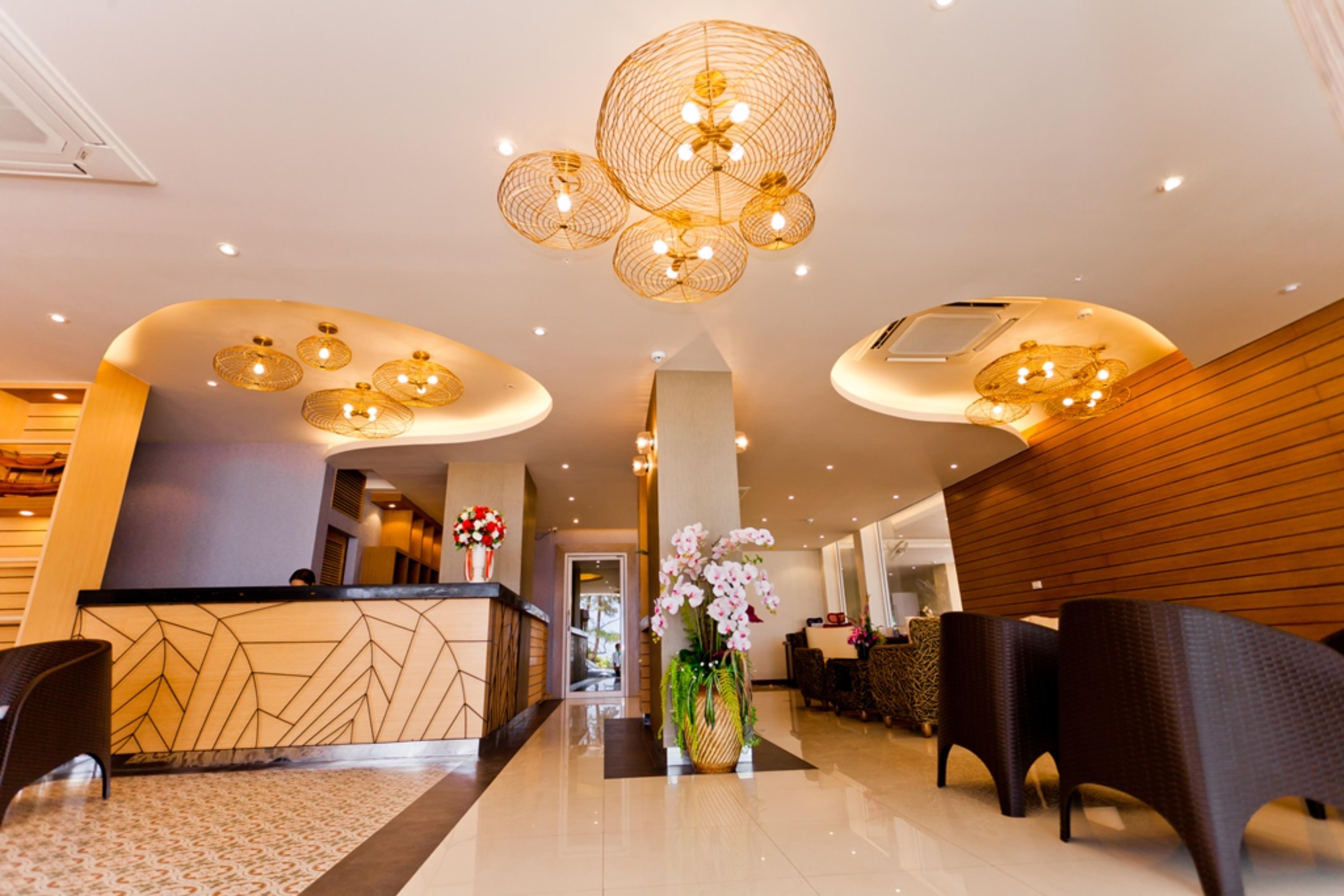 Anda Beachside Hotel Karon Exterior foto