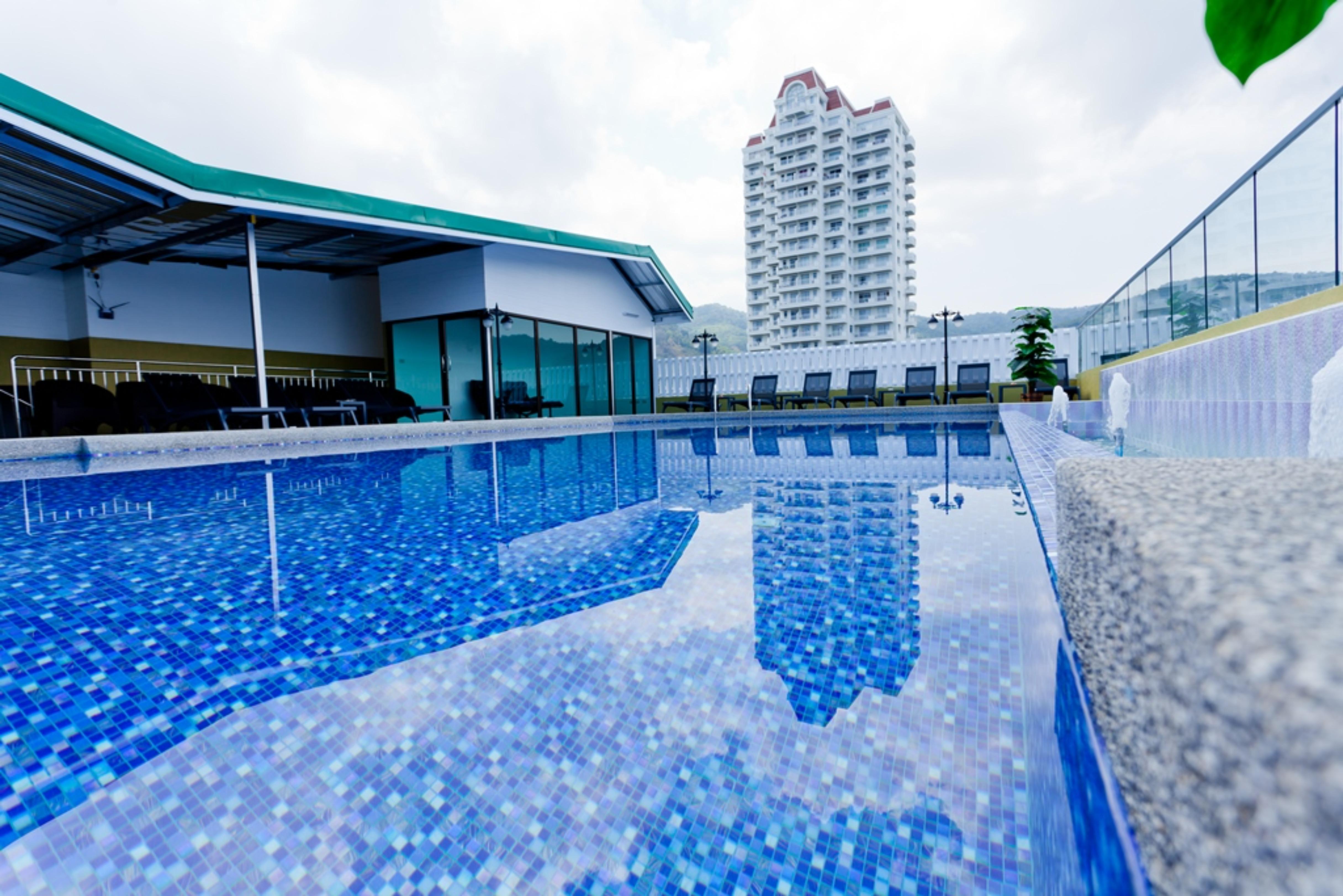 Anda Beachside Hotel Karon Exterior foto