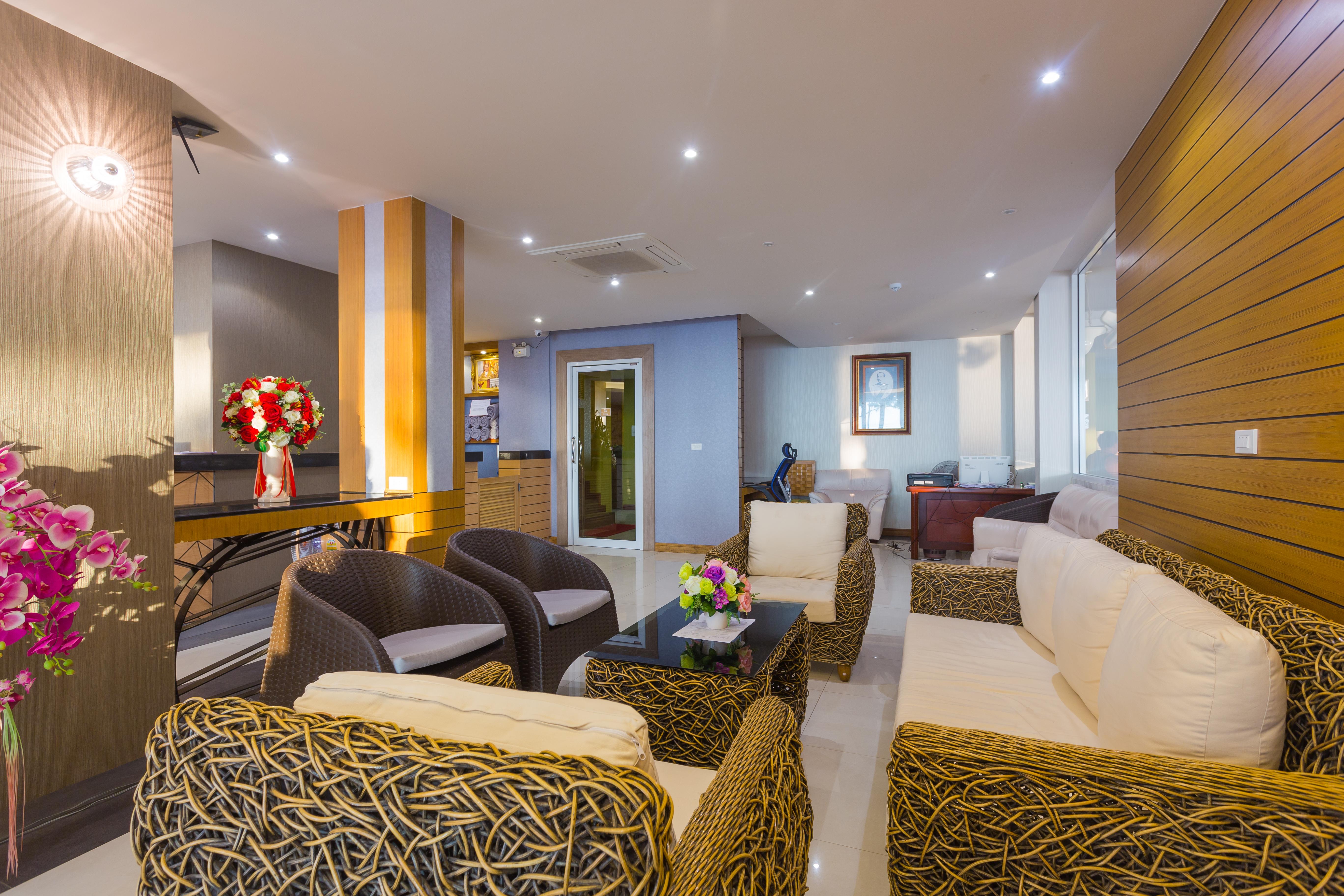 Anda Beachside Hotel Karon Exterior foto