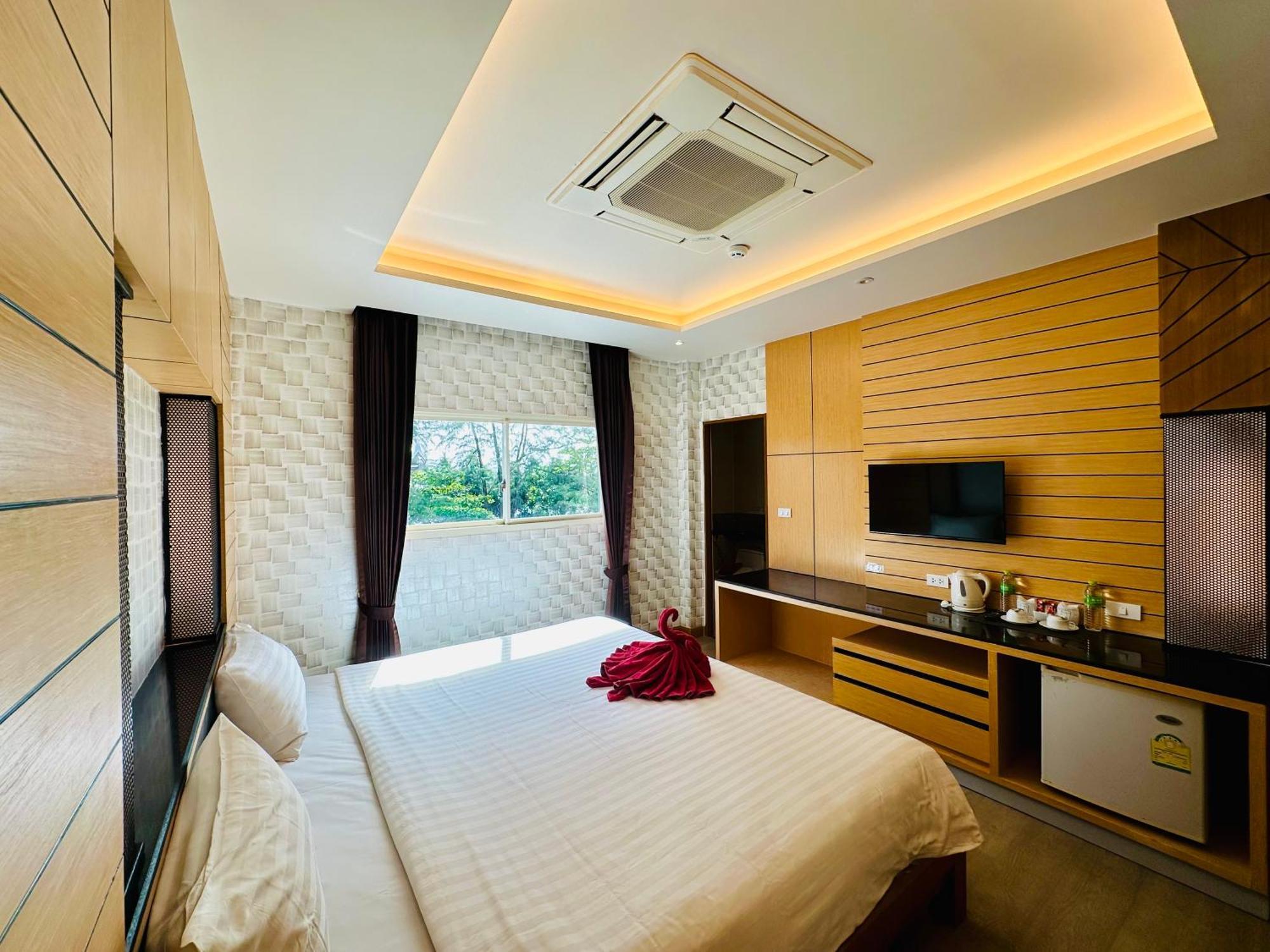 Anda Beachside Hotel Karon Exterior foto