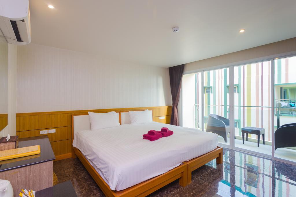 Anda Beachside Hotel Karon Exterior foto